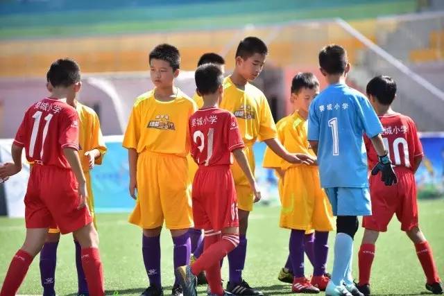 浙江1-1墨尔本城全场数据：控球五五开 射门12-11